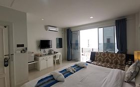 Phuket Racha Kata Homestay